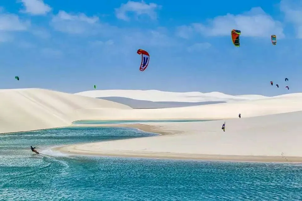 Kitesurf nos Lençóis Maranhenses